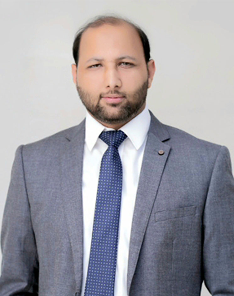 Sir amir - CEO
